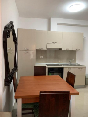 Miri fishta summer hause Q6,33